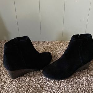 Rockport suede booties